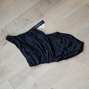 LA BLANCA sz 4 Womens Blk One-piece Swimming suit *new*